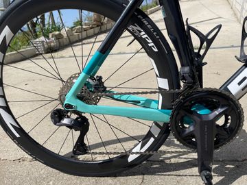 Brugt Bianchi Oltre Shimano Ultegra Di2 2023 Road & Gravel — billede 8 af 8