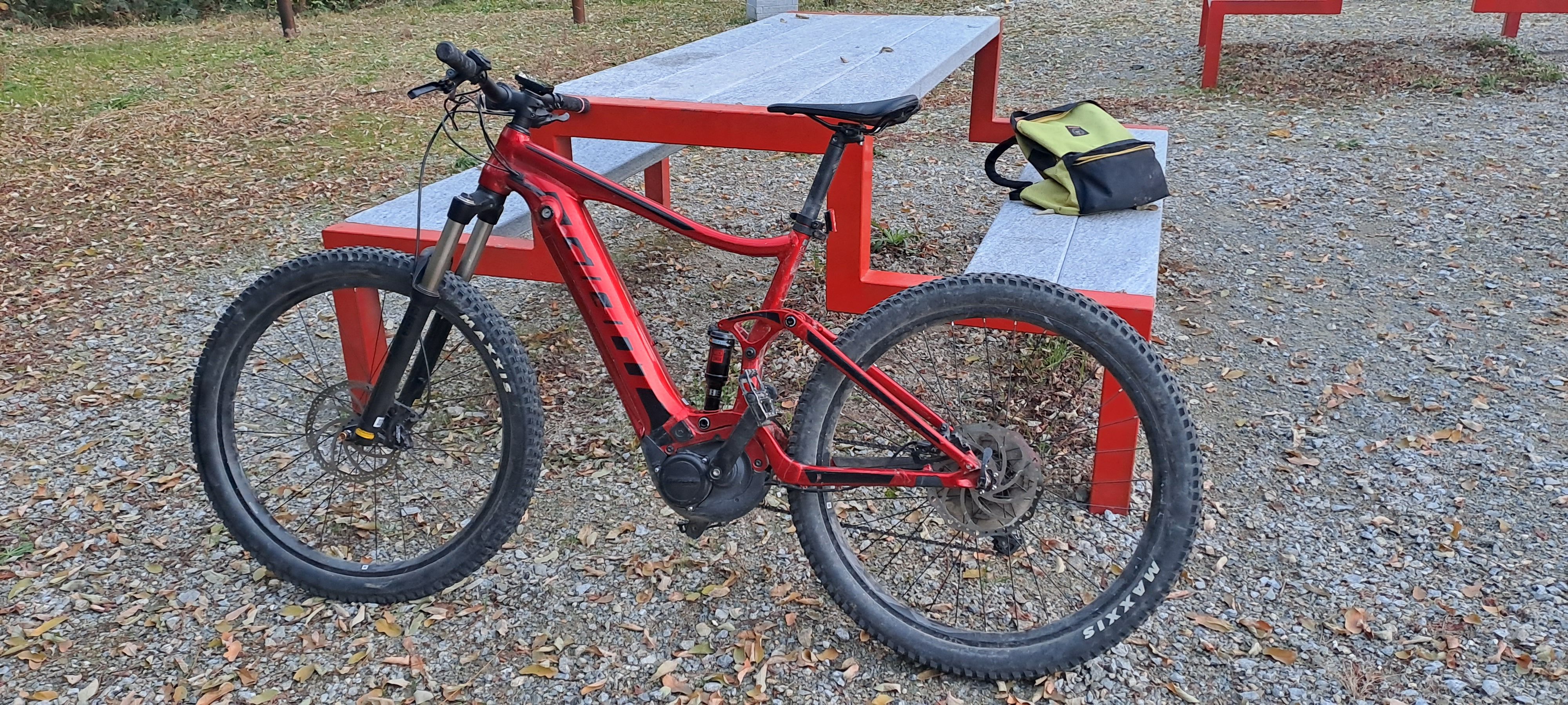 Giant Stance E 2 Electric Bike used in L buycycle