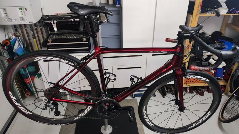 Trek emonda sl6 on sale rage red