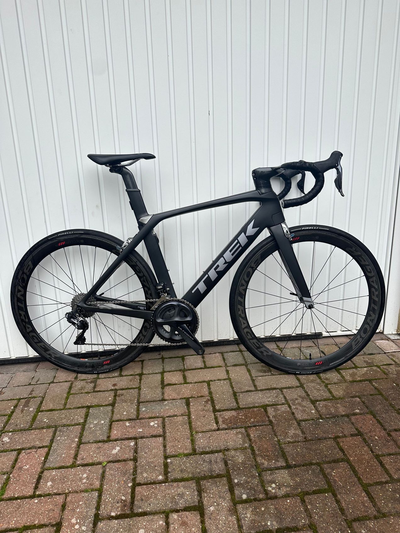 Trek madone best sale 9.0 2018