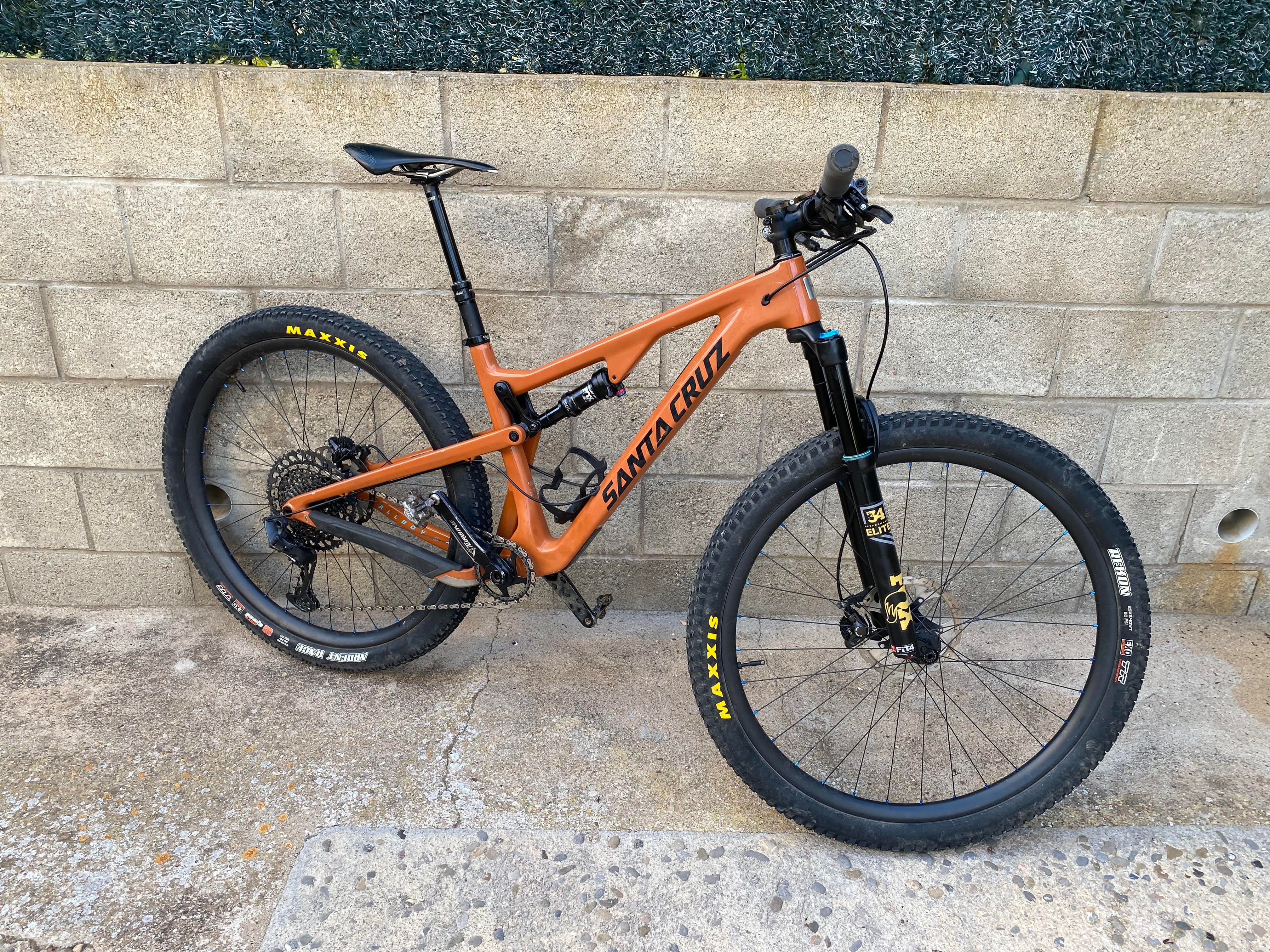 Santa cruz hot sale tallboy carbon c