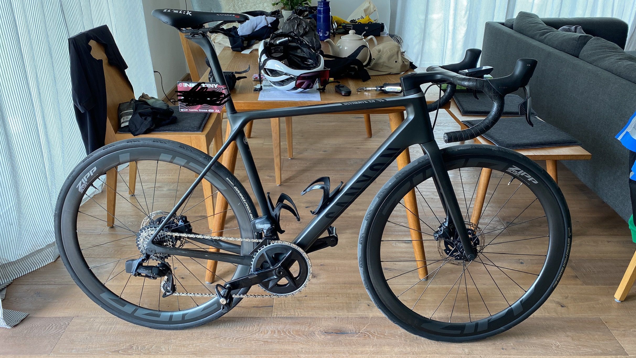 Canyon ultimate cf online sl disc 8.0 etap