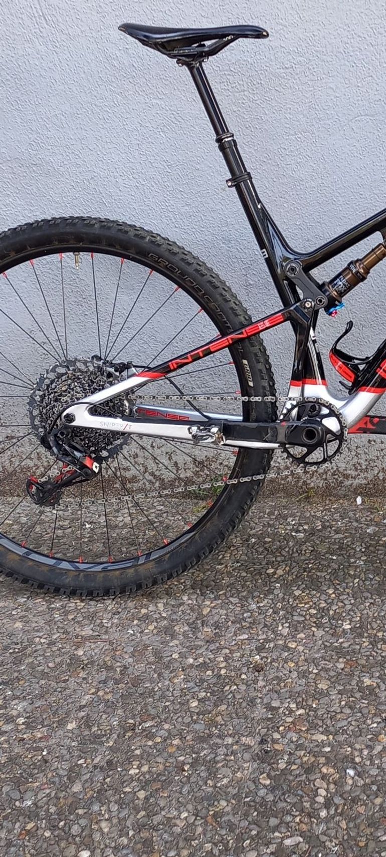 Used Intense SNIPER T Elite 2022 Mountainbike, Black — image 2 of 4