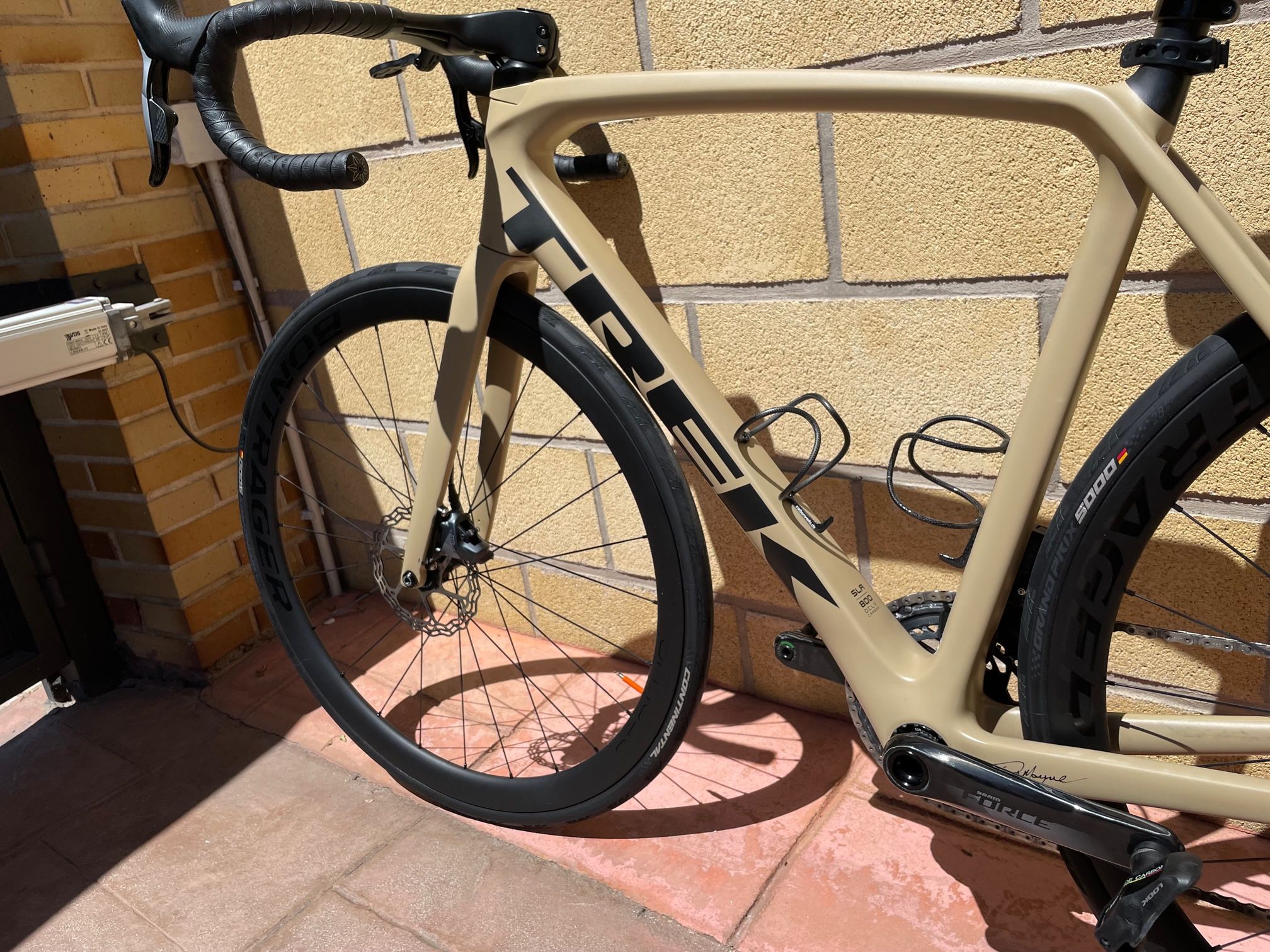 Trek emonda best sale project one 2021