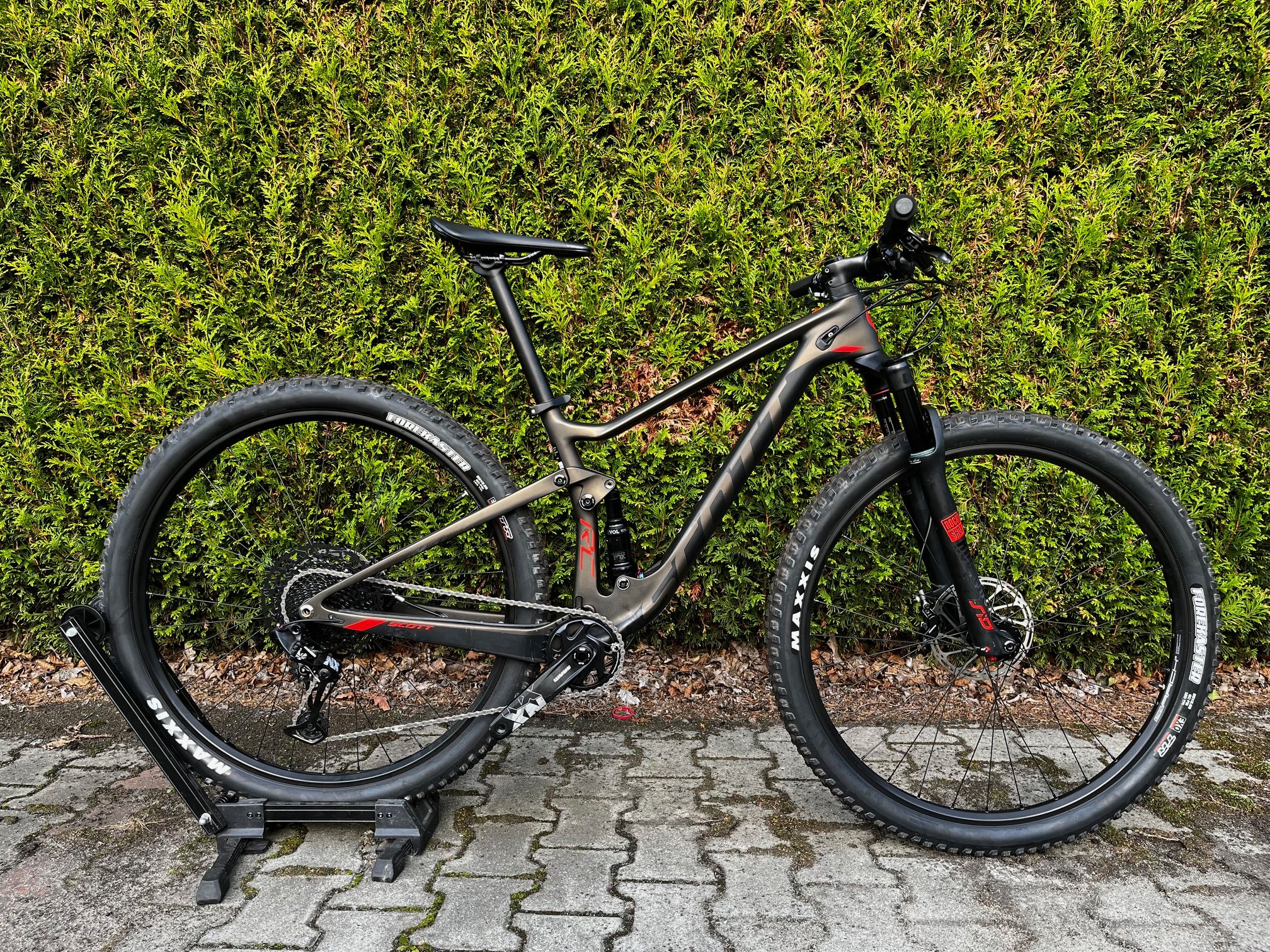 Scott spark rc 900 deals pro mountain bike 2019