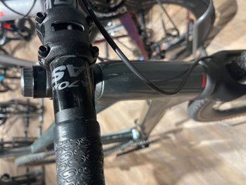 Used BMC URS LT TWO 2023 Road & Gravel, Light Gray — image 3 of 5