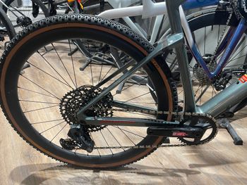Used BMC URS LT TWO 2023 Road & Gravel, Light Gray — image 2 of 5
