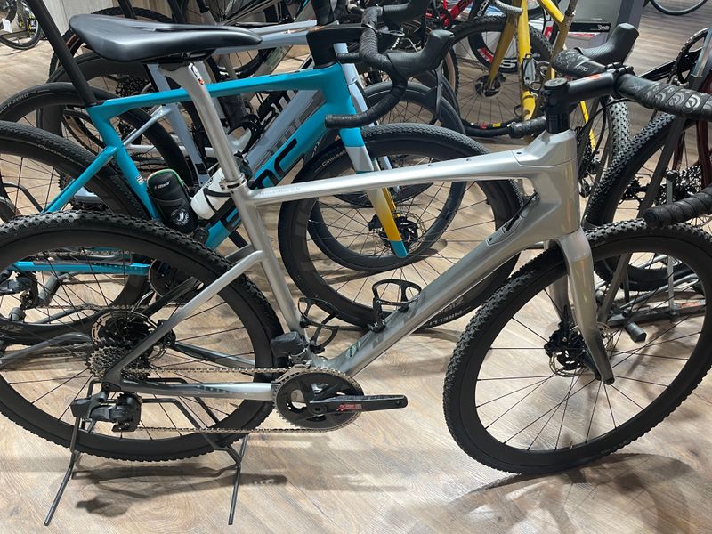 Argon 18 Krypton GF SRAM Rival eTap AXS 2022 Road & Gravel usato
