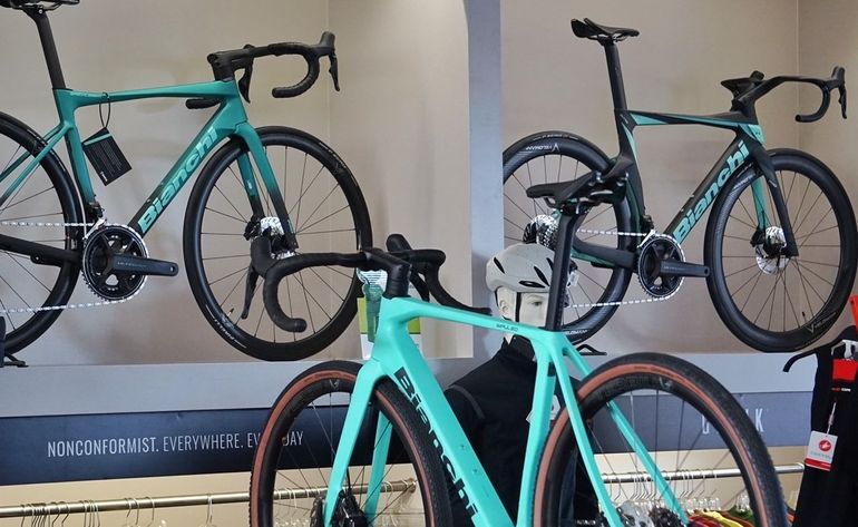 Used Bianchi Impulso Pro GRX 820 2024 Road & Gravel, Green — image 7 of 11