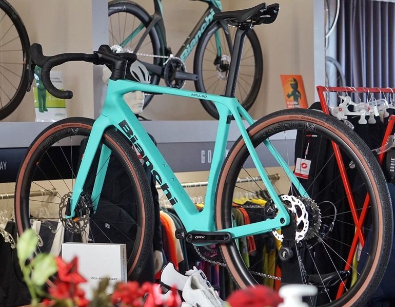 Used Bianchi Impulso Pro GRX 820 2024 Road & Gravel, Green — image 1 of 11