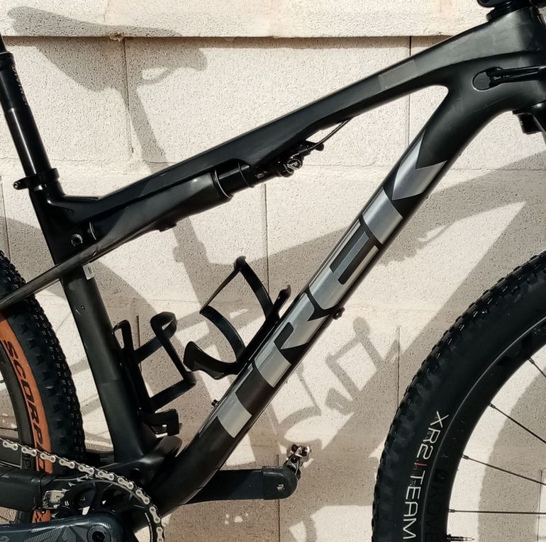 Trek store supercaliber frameset