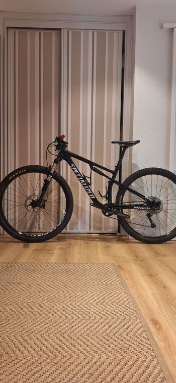 Specialized - EPIC  CARBONO, 2023