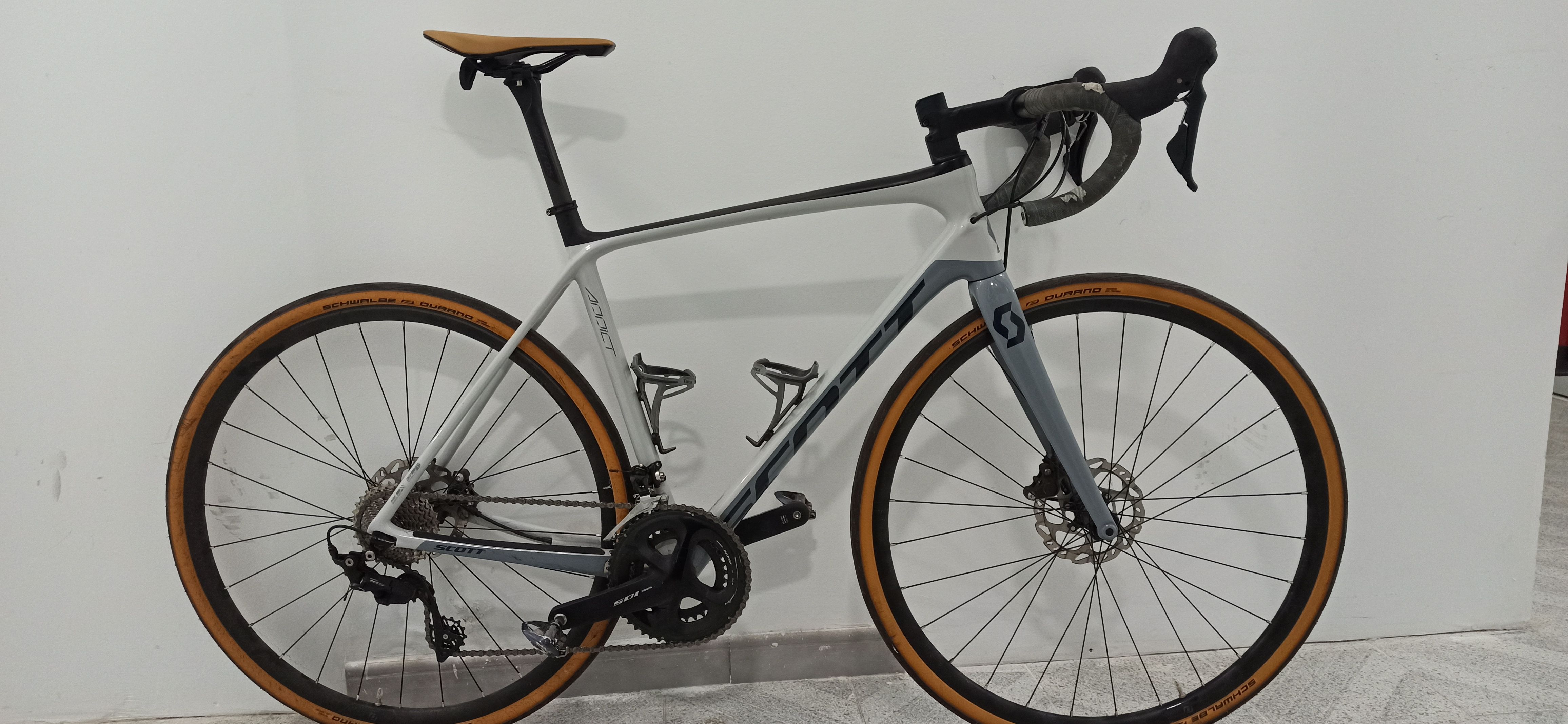 2019 scott addict 20 hot sale disc