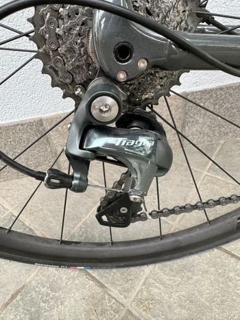 Used Trek Émonda ALR 4 2021 Road & Gravel, Hellgrau — image 8 of 8