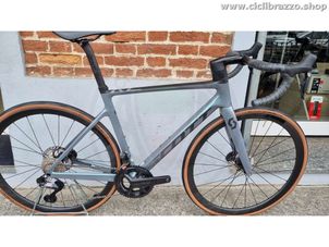 Scott addict rc on sale 15 grey bike