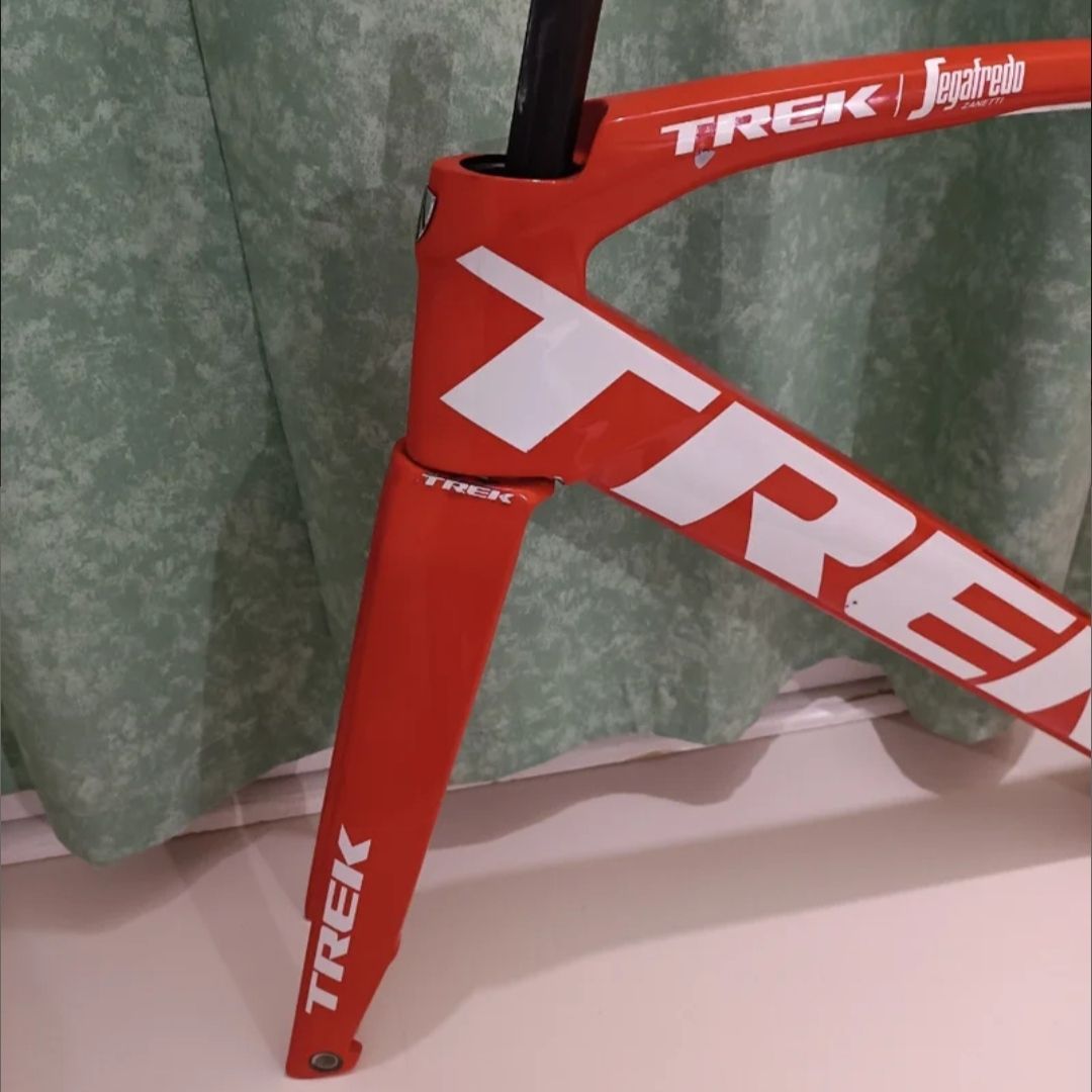 Trek madone best sale frameset 2019