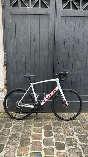 Trek Domane AL 3 Disc used in 52 cm buycycle