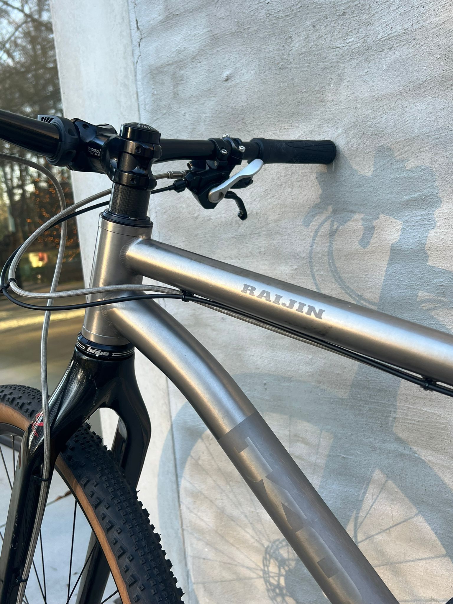 Kona best sale raijin titanium