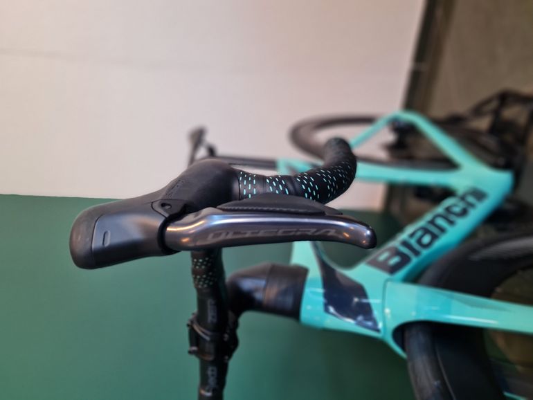 Bianchi Oltre Comp Ultegra Di2 2023 Road & Gravel de segunda mano, Verde — imagen 4 de 12