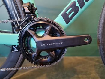 Bianchi Oltre Comp Ultegra Di2 2023 Road & Gravel de segunda mano, Verde — imagen 5 de 12