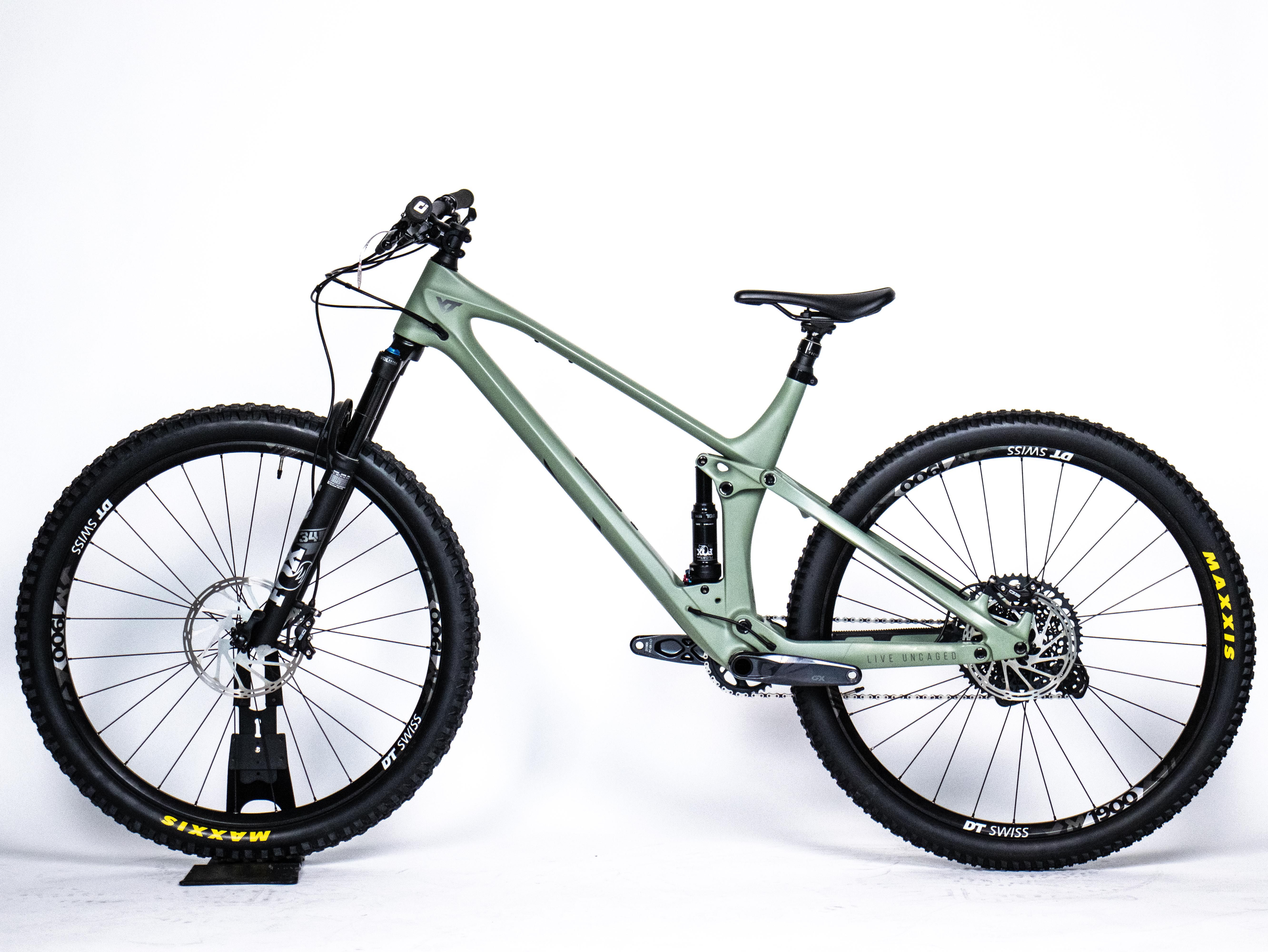 Yt industries shop izzo