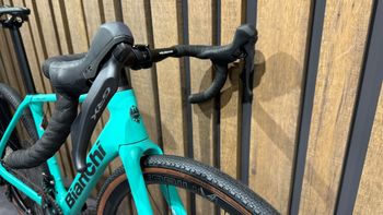 Used Bianchi Impulso Pro 2024 Road & Gravel, Green — image 6 of 11