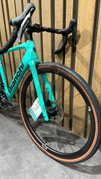 Used Bianchi Impulso Pro 2024 Road & Gravel, Green — image 5 of 11