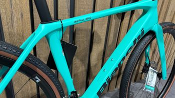 Used Bianchi Impulso Pro 2024 Road & Gravel, Green — image 4 of 11
