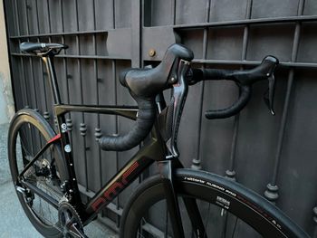 Used BMC Roadmachine 01 FOUR 2020 Road & Gravel, Black — image 6 of 15