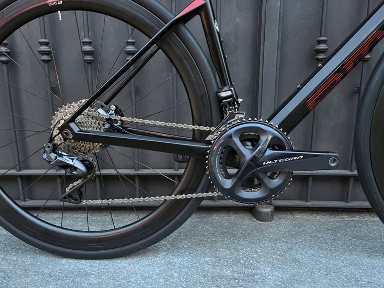 Used BMC Roadmachine 01 FOUR 2020 Road & Gravel, Black — image 3 of 15