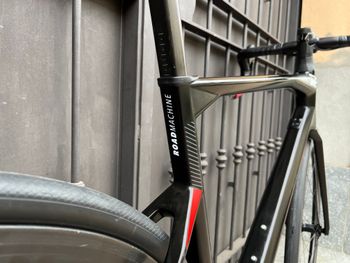 Used BMC Roadmachine 01 FOUR 2020 Road & Gravel, Black — image 11 of 15