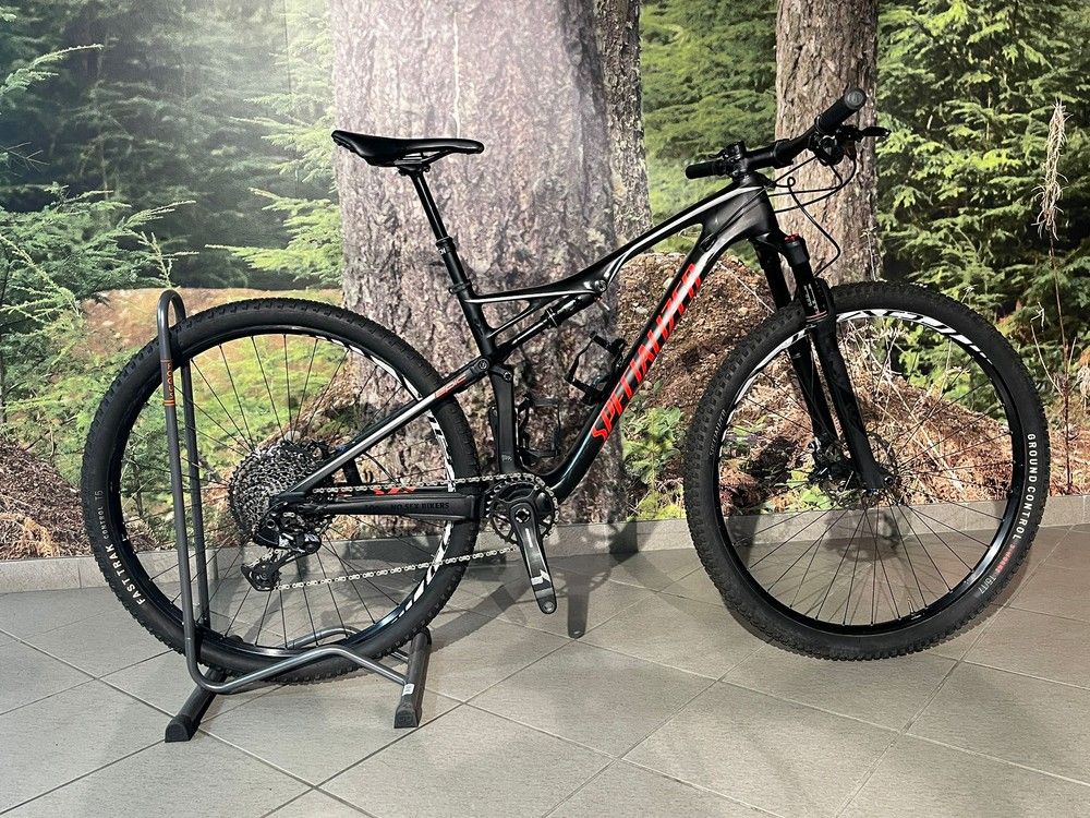 Specialized epic expert store carbon 2017