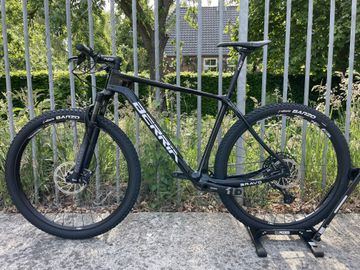 Berria BRAVO SPORT 2022 Mountainbike usato, Nero — immagine 2 di 3
