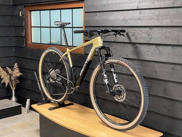 Berria BRAVO 6 2022 Mountainbike d'occasion — image 2 sur 6