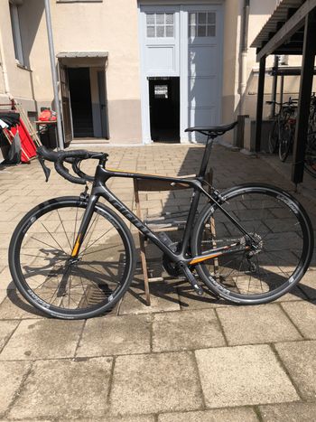 Used Giant TCR Advanced 1 LTD 2018 Road & Gravel, Black — image 3 of 10