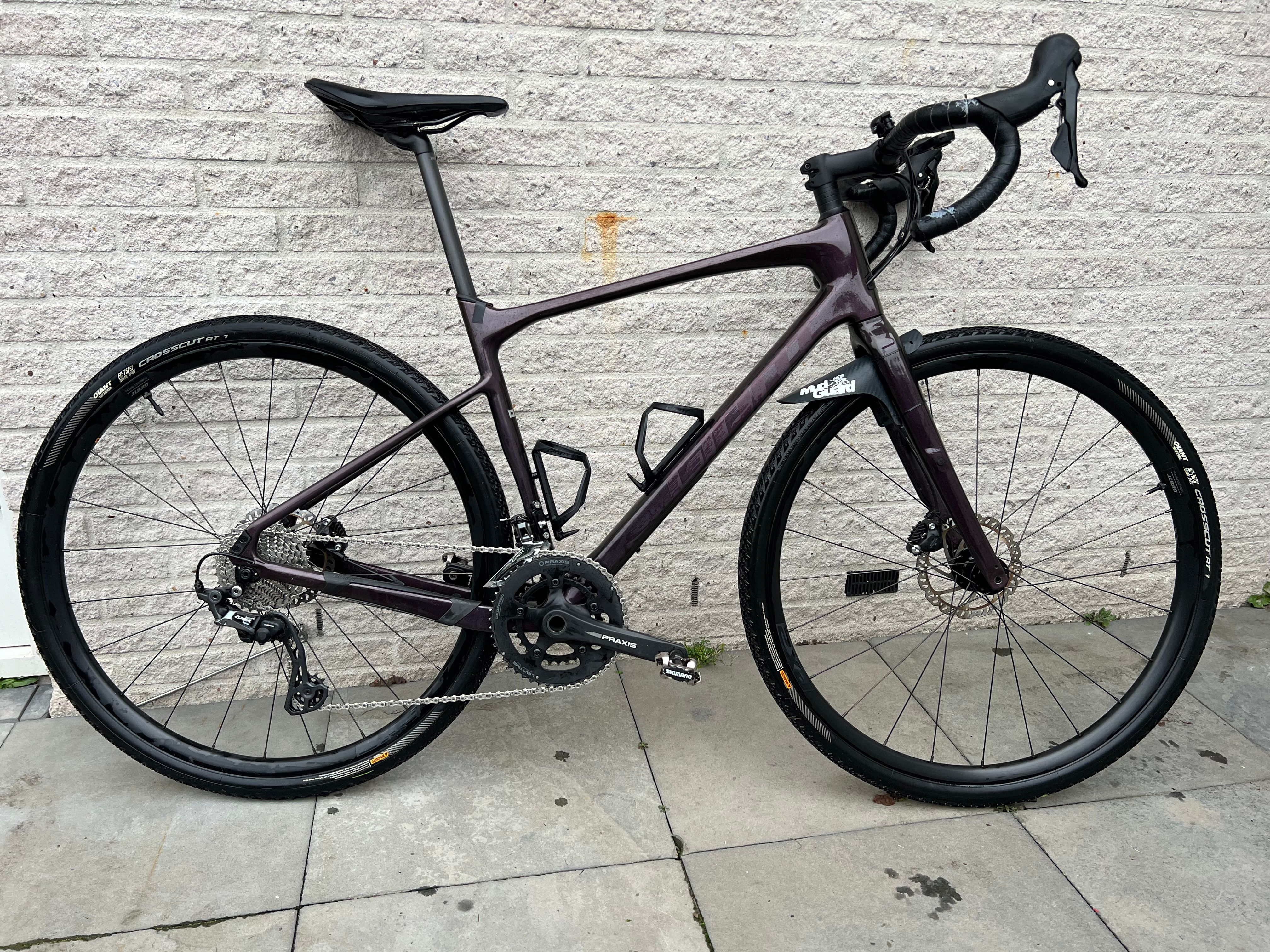 Giant Revolt Advanced 2 used in M buycycle USA