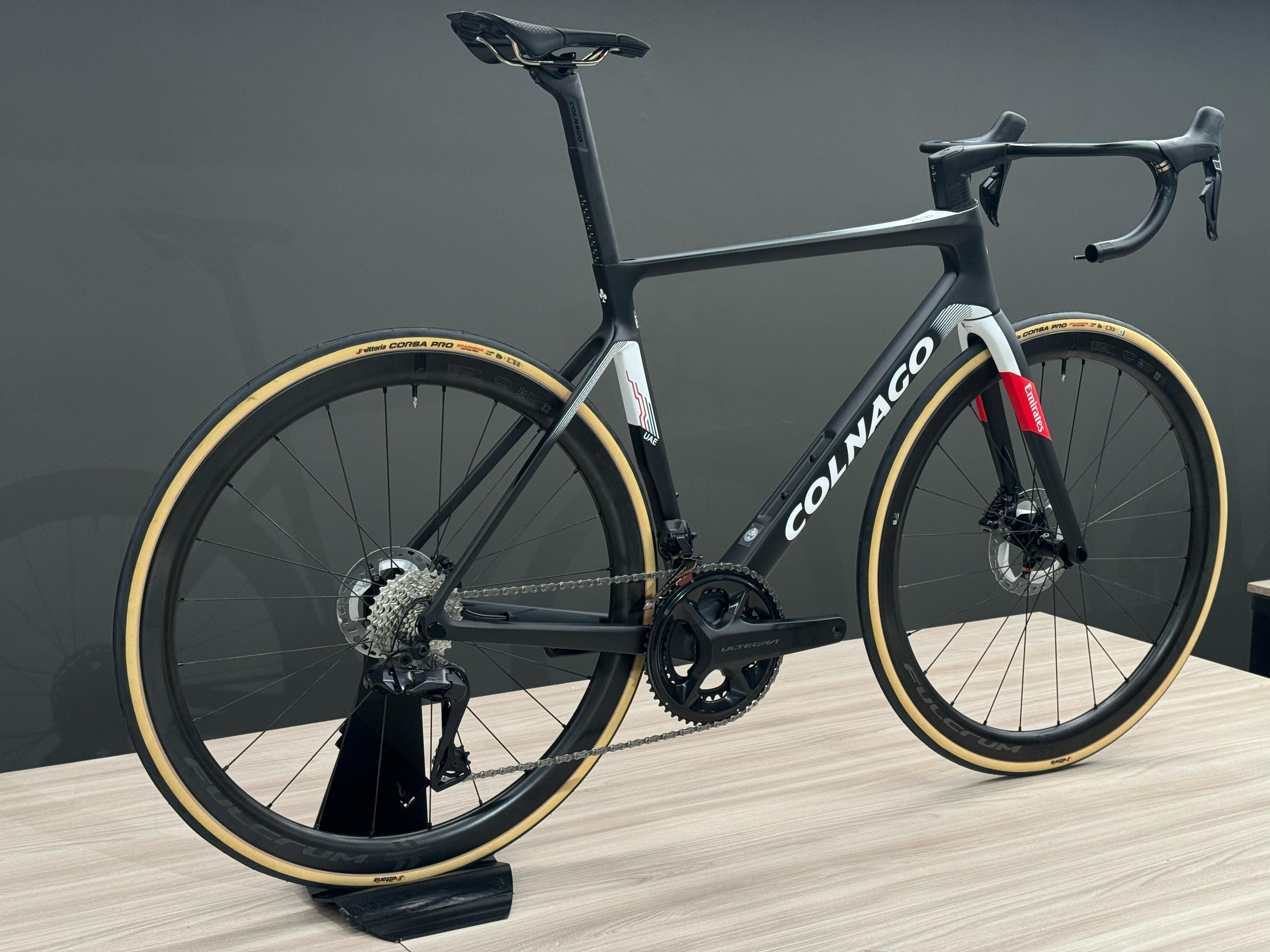 Colnago pro hot sale team