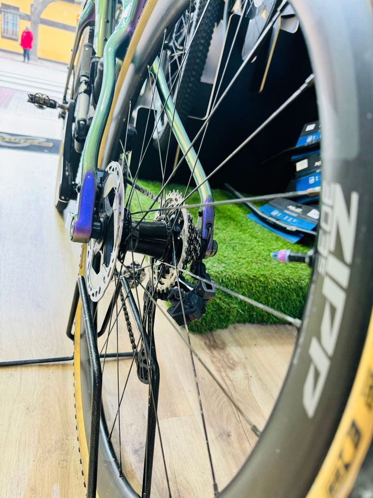 Used Evil CHAMOIS HAGAR 2021 Road & Gravel — image 3 of 8