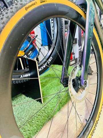 Used Evil CHAMOIS HAGAR 2021 Road & Gravel, Purple — image 8 of 8