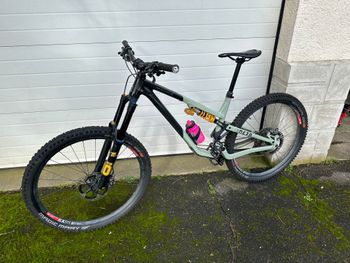 Commencal 2024 meta 6.3