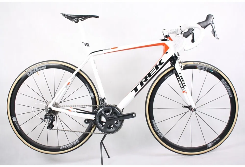 Used Trek Madone 7 Series H1 2013 Road & Gravel, White — image 1 of 8