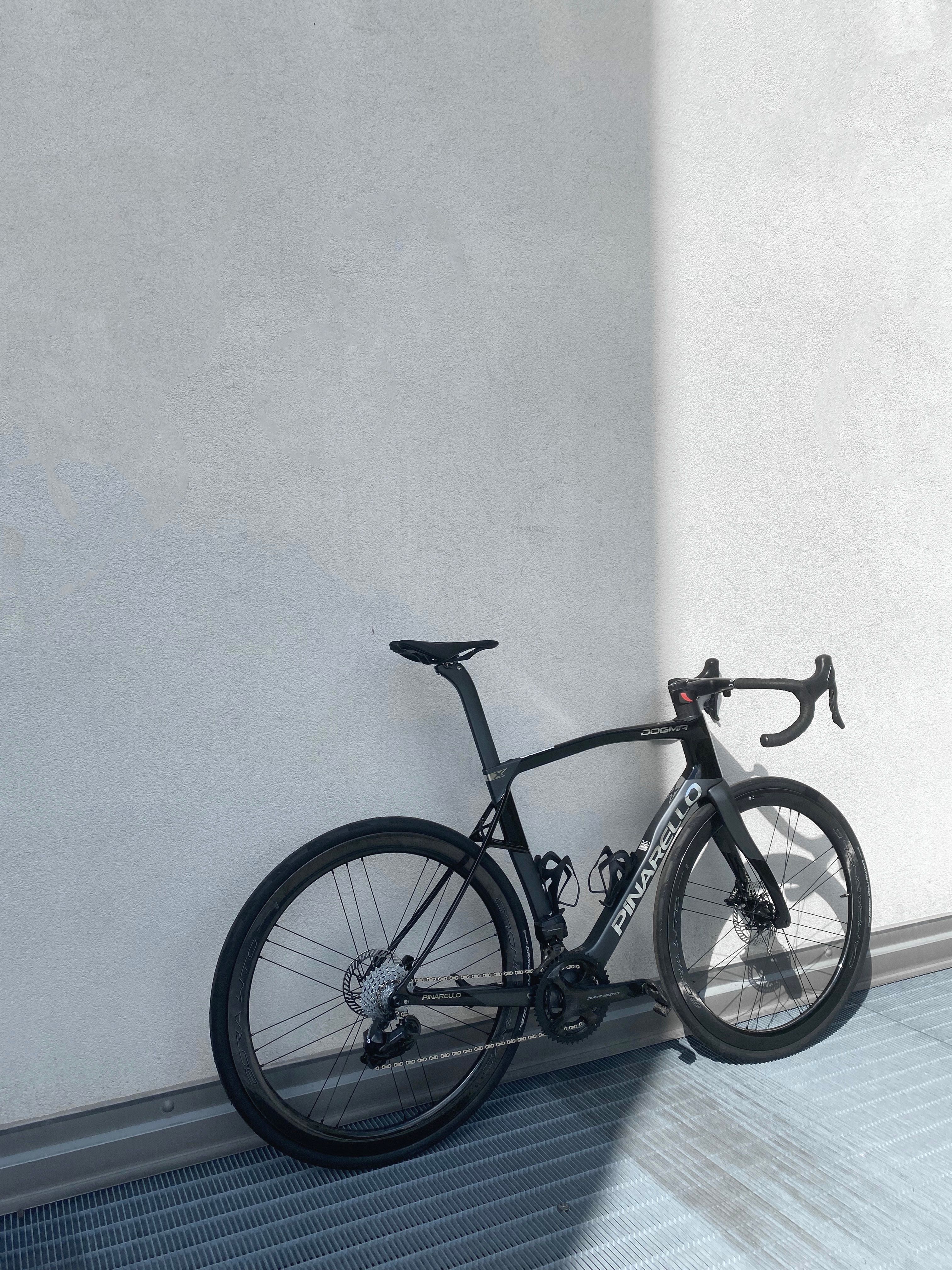 Pinarello Dogma X Campa Super Record wireless Bora WTO xolar black