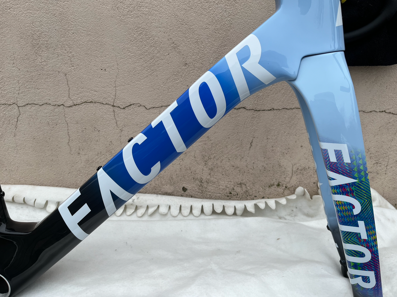 Käytetty Factor OSTRO VAM 2023 Road & Gravel — kuva 3 / 12