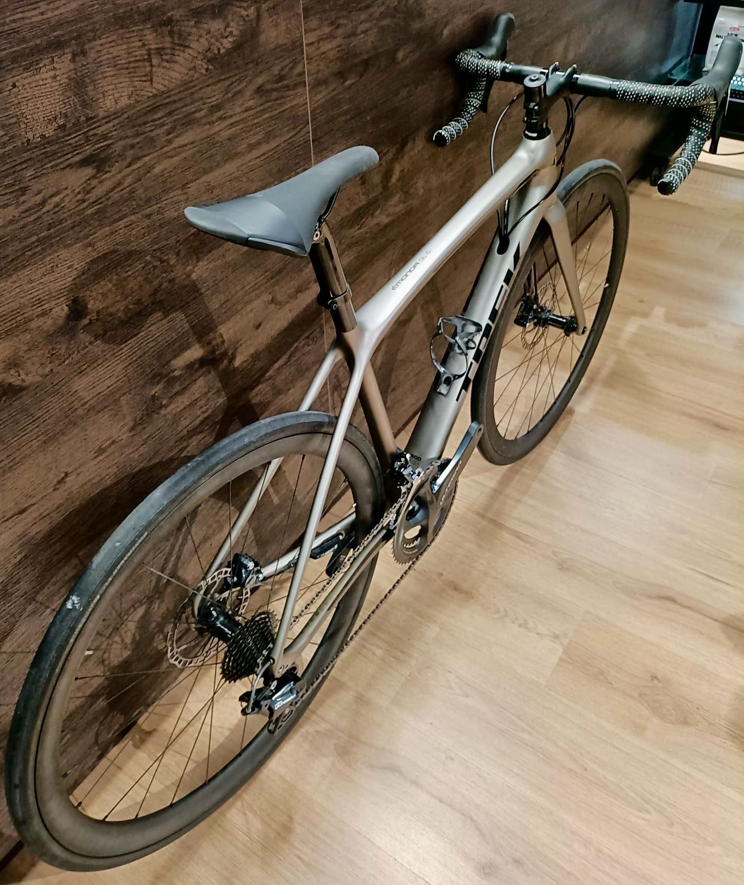 Trek Emonda SL6 Disc used in 52 cm buycycle