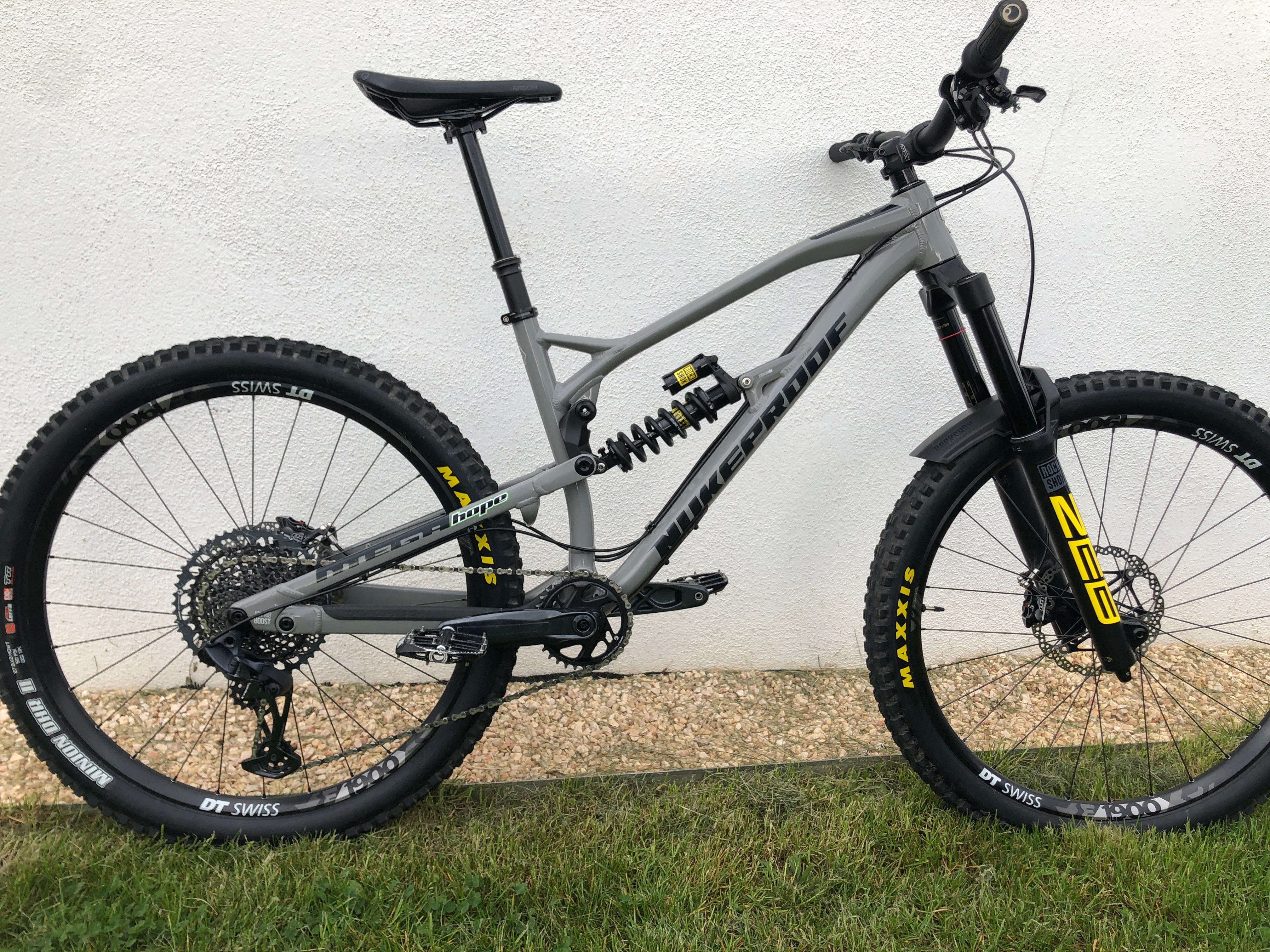 Nukeproof mega best sale 275 comp 2020