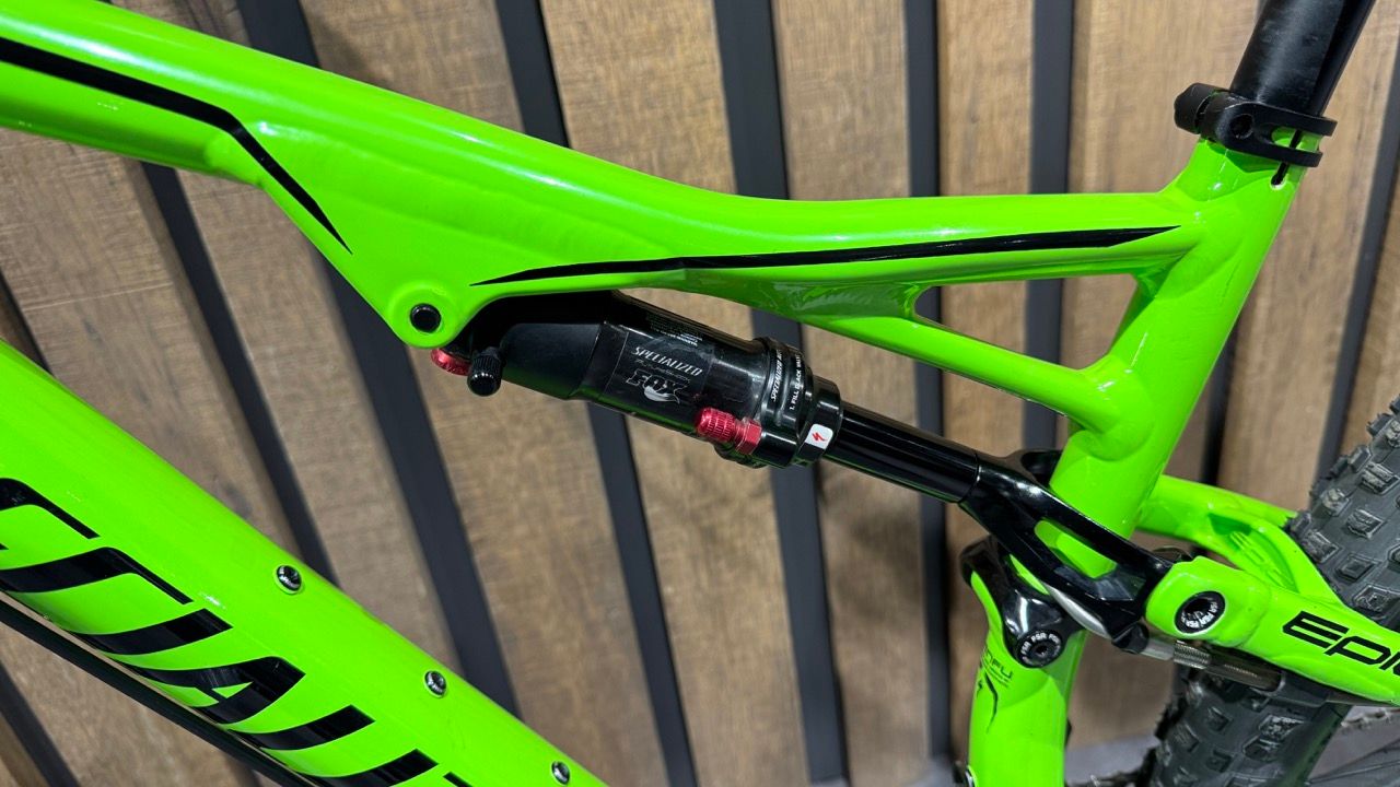 2017 specialized hot sale epic comp 29er