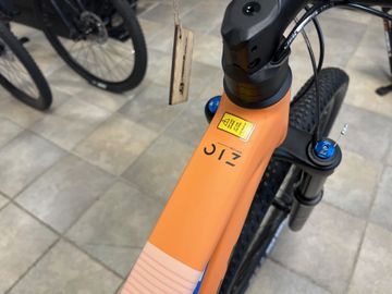 Używany Orbea OIZ H20 2023 2023 Mountainbike — zdjęcie 4 z 12