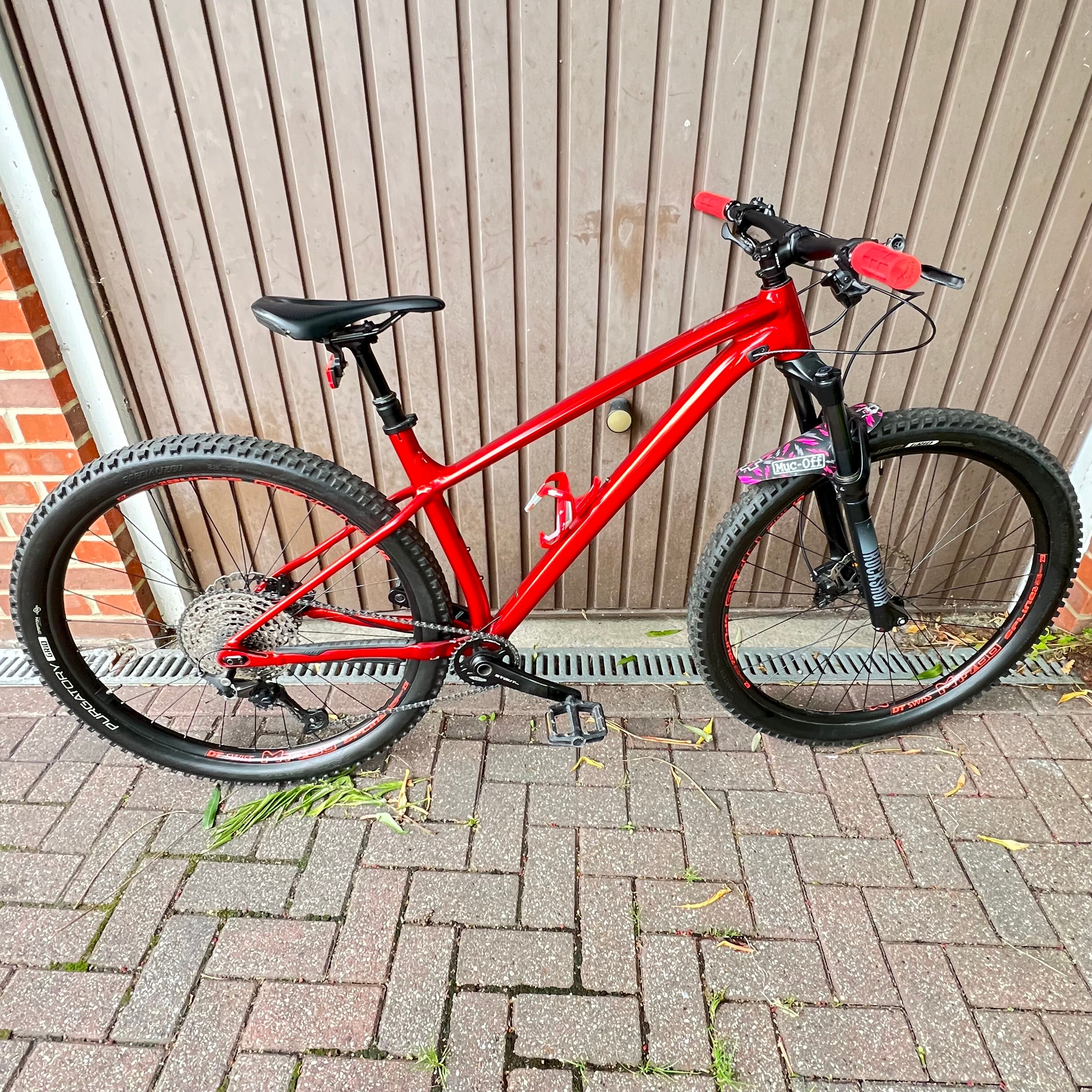 Specialized fuse comp clearance 2020 mountain bike