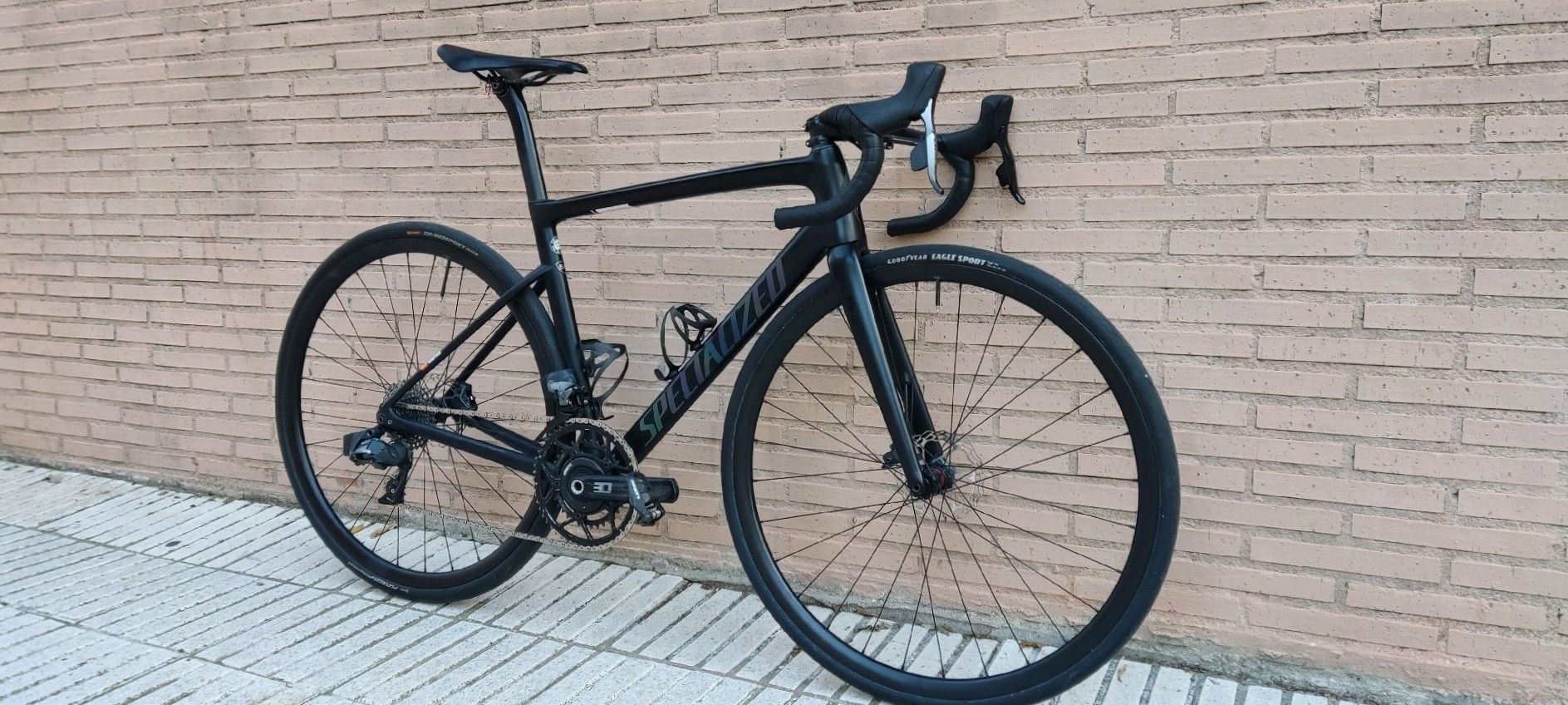 Specialized tarmac disc pro deals sram force etap axs