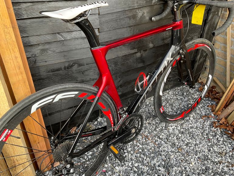 Used SpeedX Leopard Pro 2024 Road & Gravel, Red — image 9 of 13